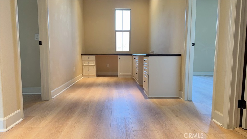 MLS #OC25256920 image #6