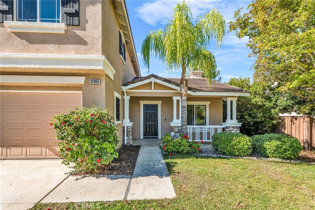 MLS #OC25256929 image #2