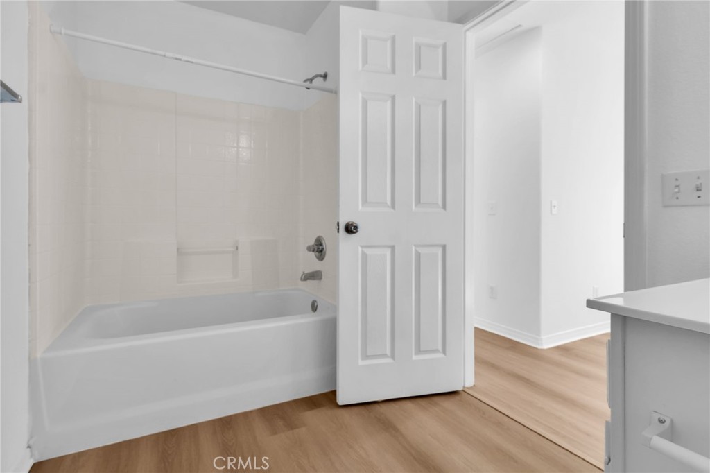 MLS #OC25256929 image #25