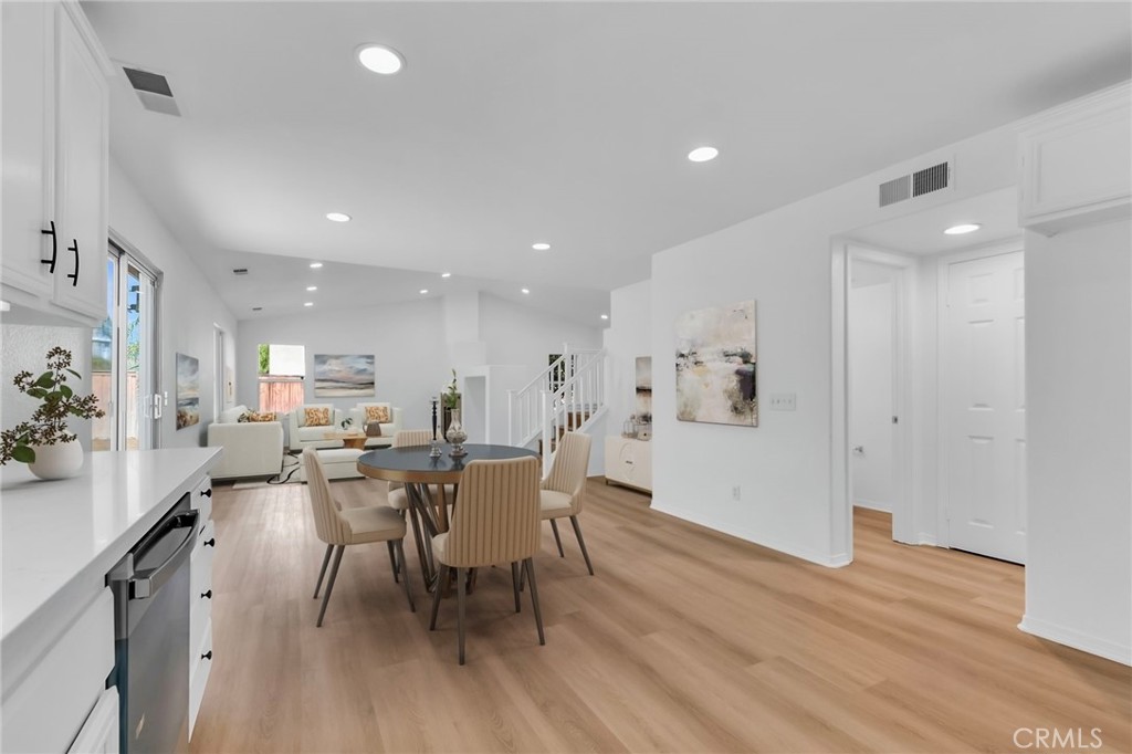 MLS #OC25256929 image #7