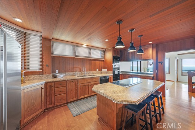 MLS #OC25256946 image #28