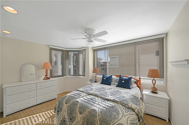 MLS #OC25256946 image #42