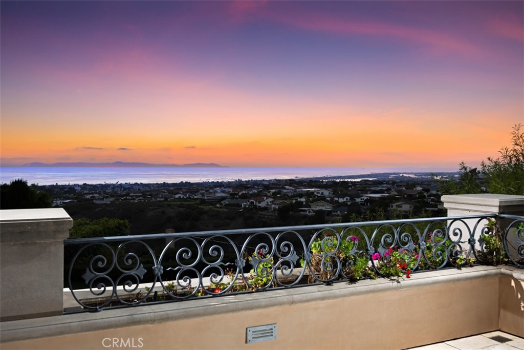 MLS #OC25256960 image #23