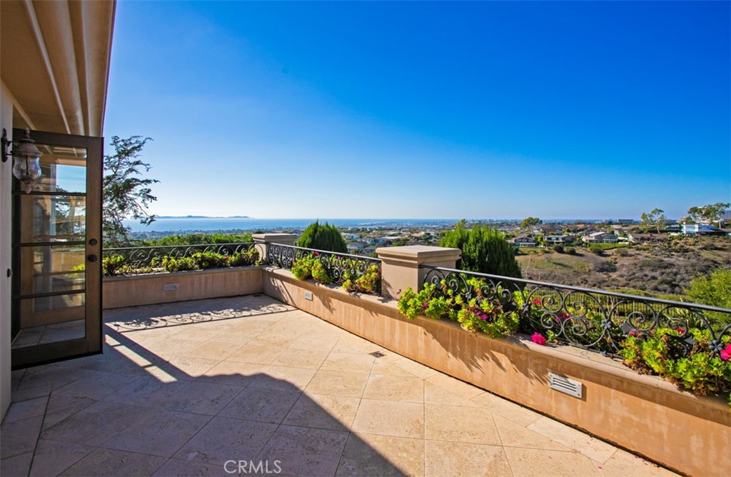 MLS #OC25256960 image #34