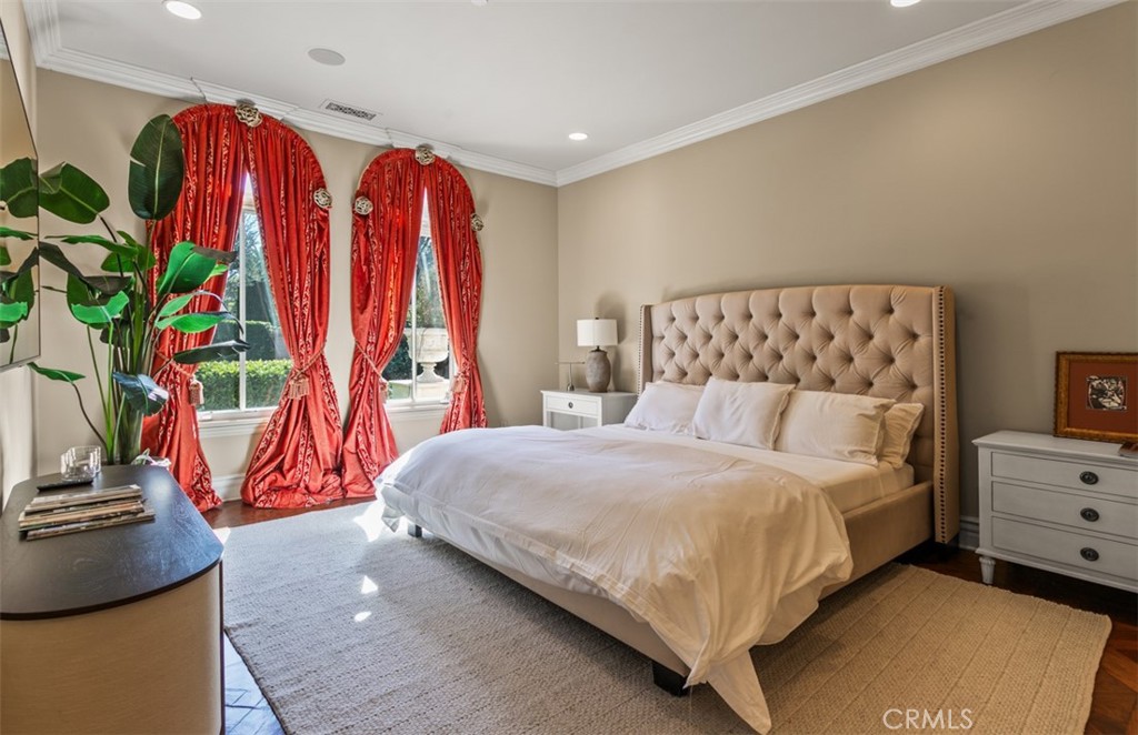 MLS #OC25256960 image #37