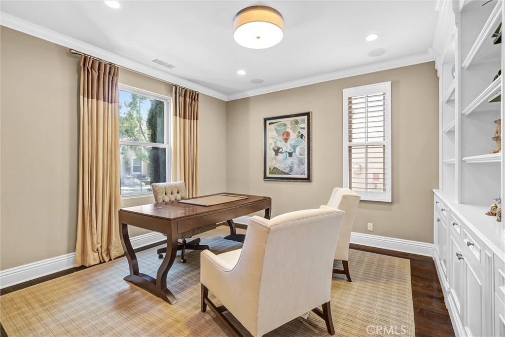 MLS #OC25256961 image #3