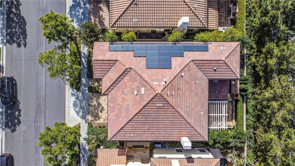 MLS #OC25256961 image #37