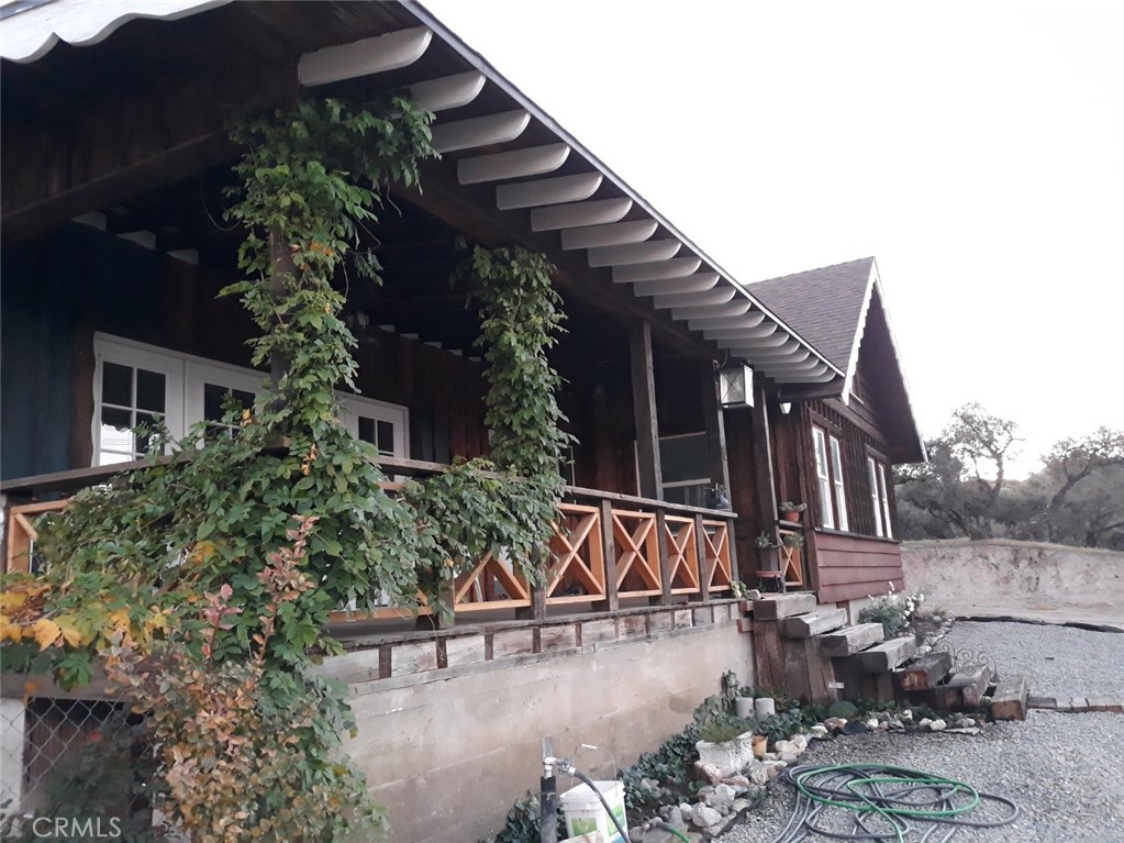 MLS #OC25256991 image #0