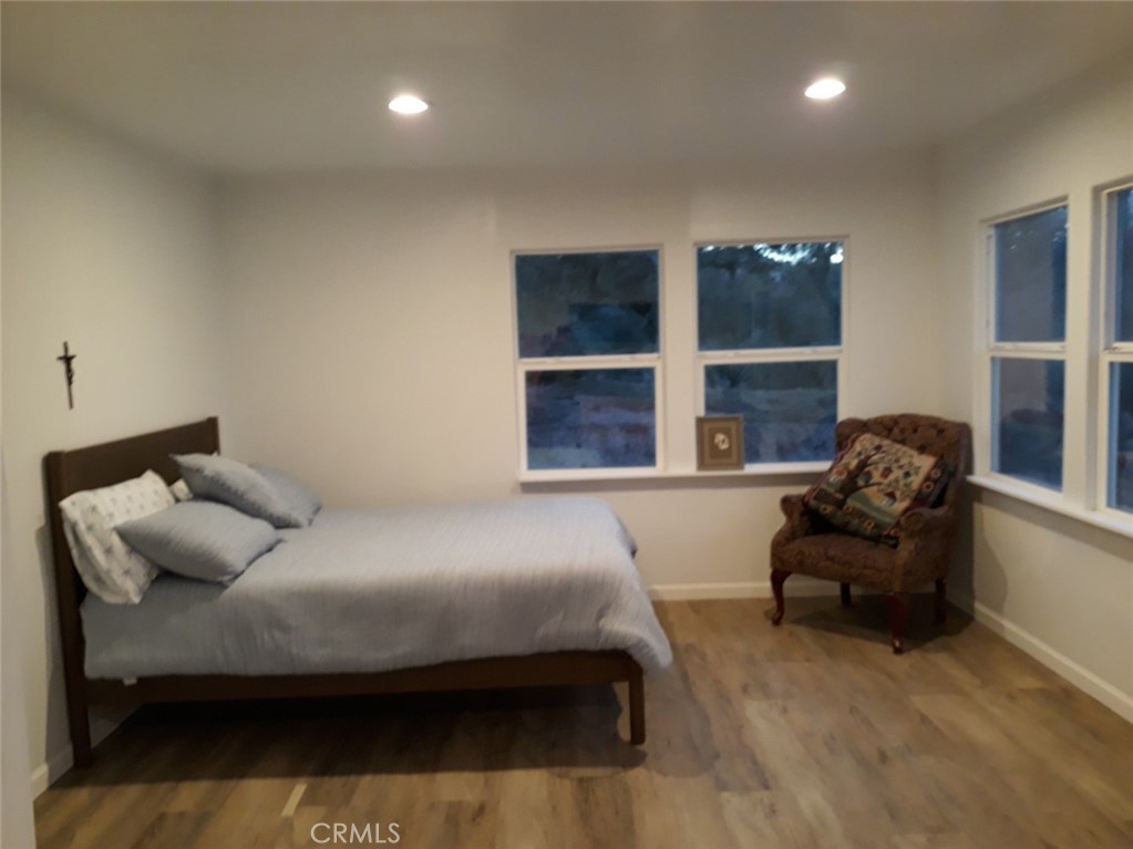 MLS #OC25256991 image #6