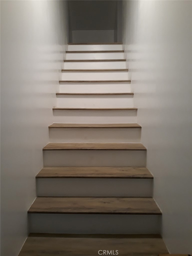 MLS #OC25256991 image #8