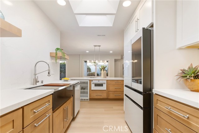 MLS #OC25257013 image #12