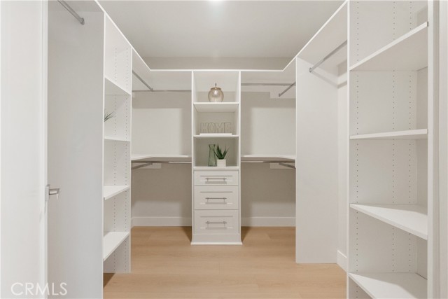 MLS #OC25257013 image #20