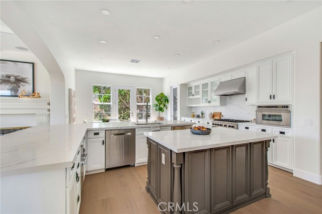 MLS #OC25257037 image #10