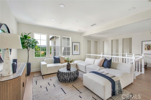 MLS #OC25257037 image #22