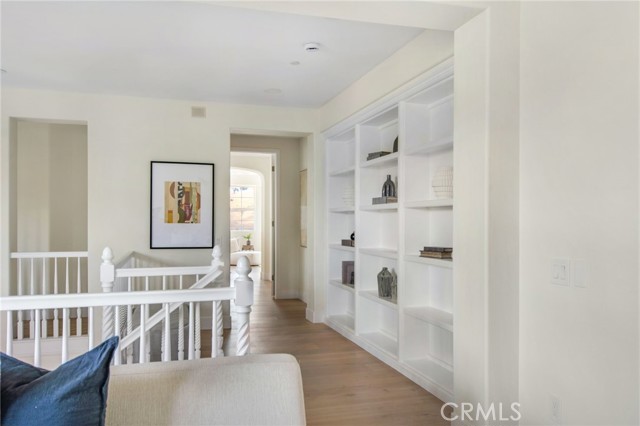 MLS #OC25257037 image #23