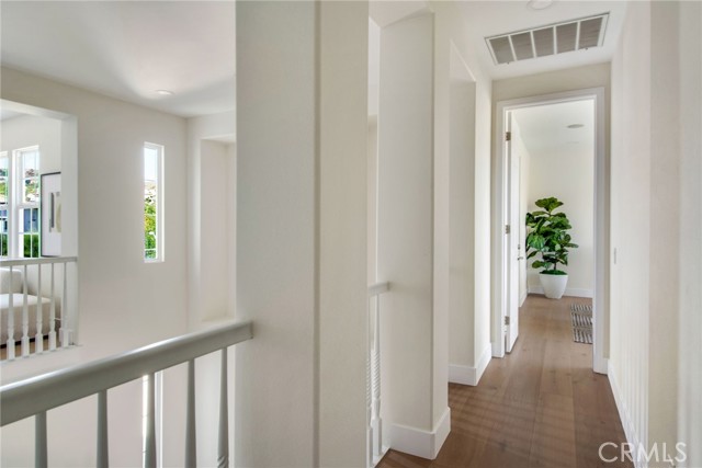 MLS #OC25257037 image #33