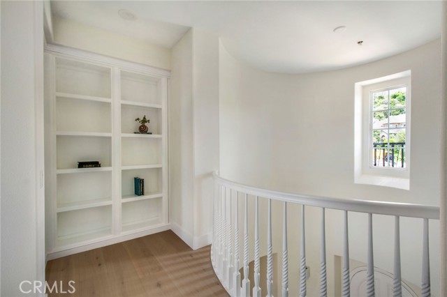 MLS #OC25257037 image #35