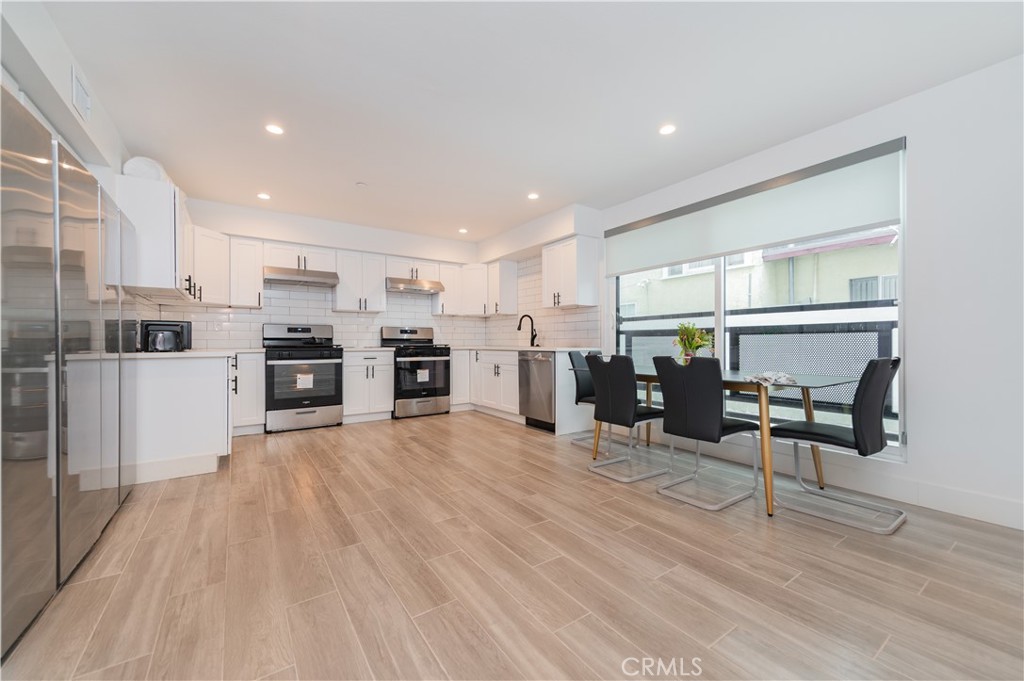 MLS #OC25257063 image #15