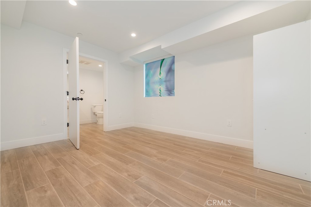 MLS #OC25257063 image #3