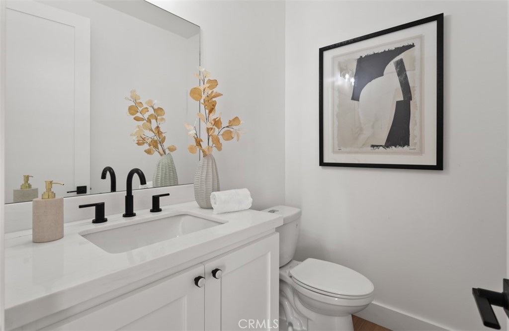 MLS #OC25257066 image #12