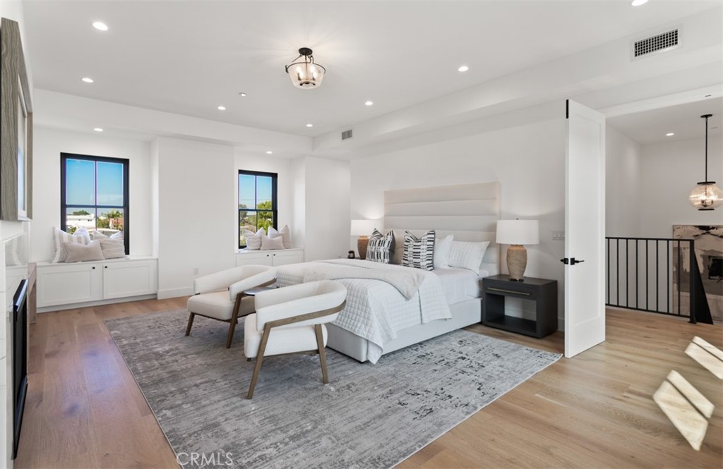 MLS #OC25257066 image #14