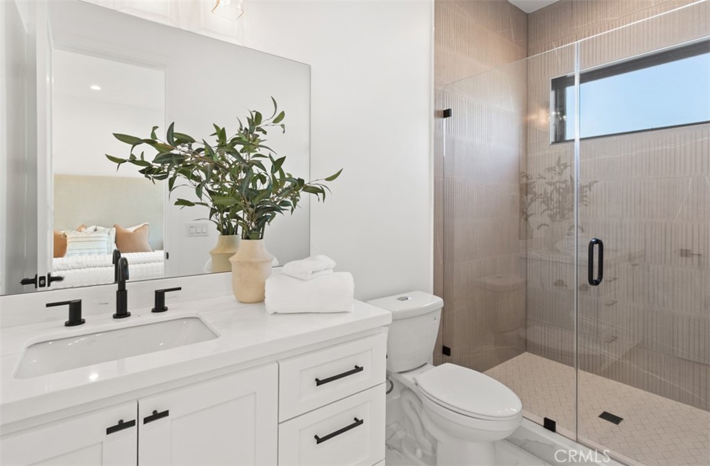 MLS #OC25257066 image #21