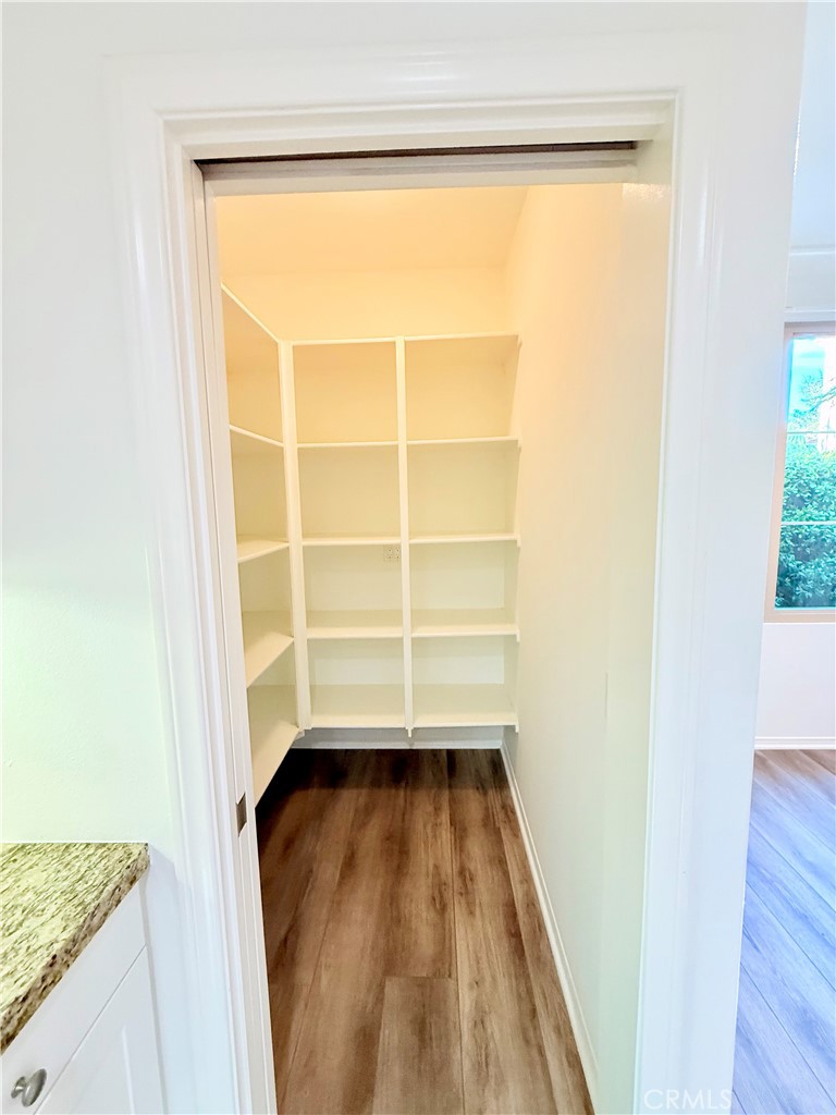 MLS #OC25257145 image #8