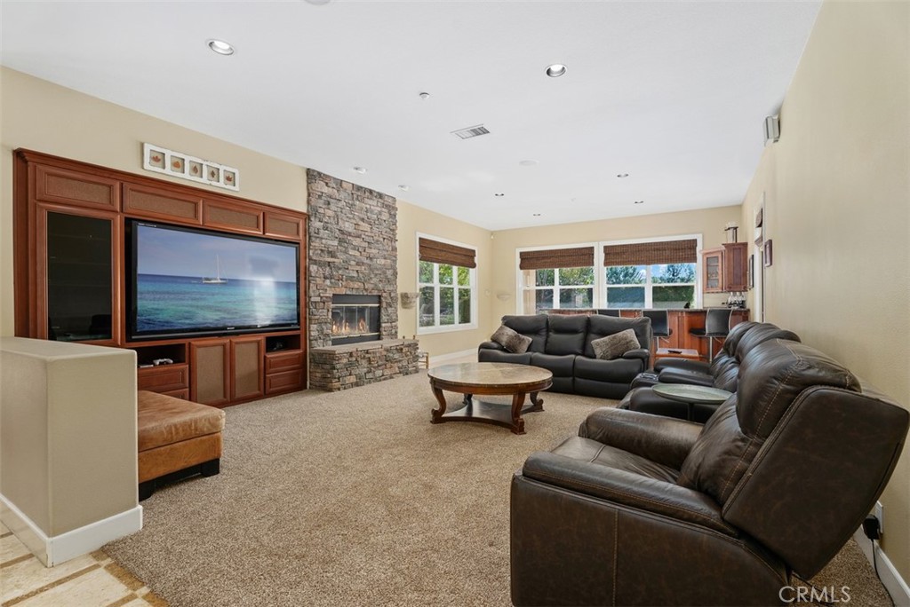 MLS #OC25257158 image #25