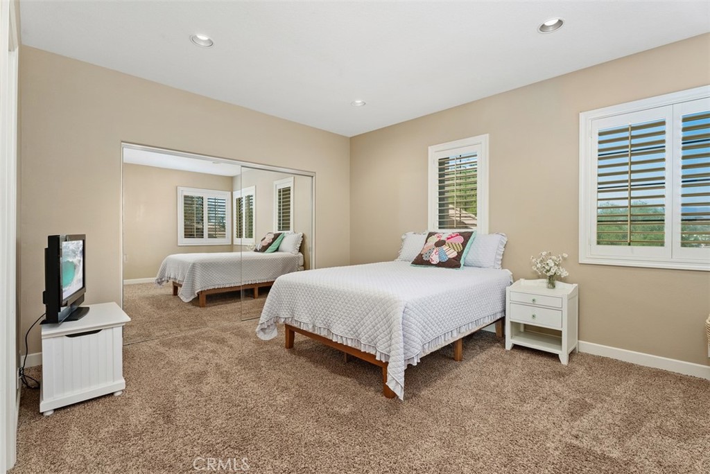 MLS #OC25257158 image #35