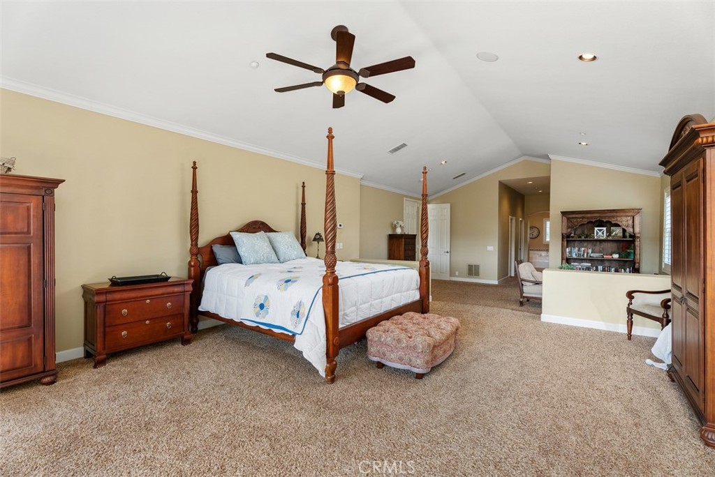 MLS #OC25257158 image #40