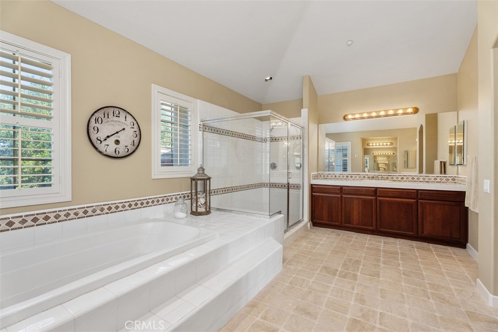 MLS #OC25257158 image #43