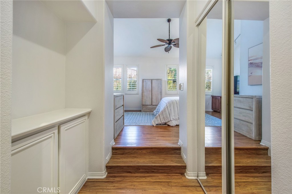 MLS #OC25257167 image #16