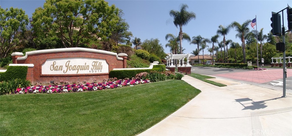 MLS #OC25257180 image #22