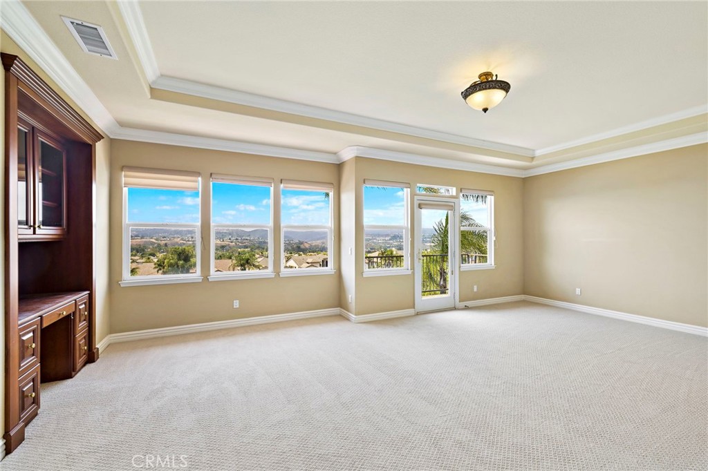 MLS #OC25257180 image #9