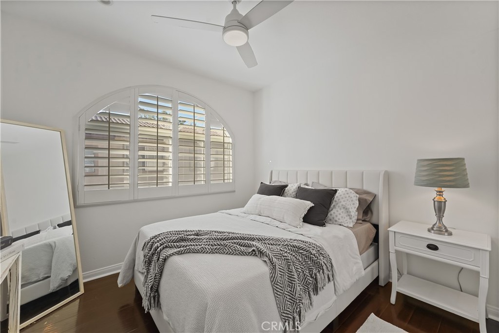 MLS #OC25257190 image #14