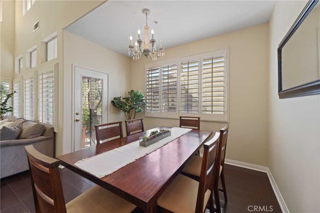 MLS #OC25257190 image #21