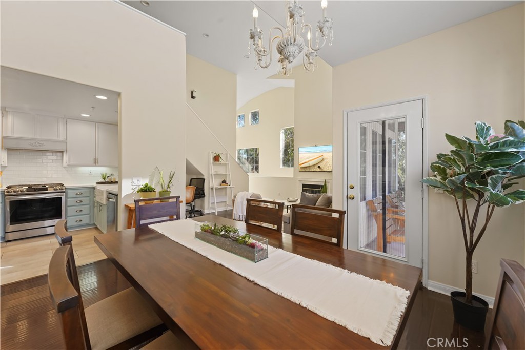 MLS #OC25257190 image #22