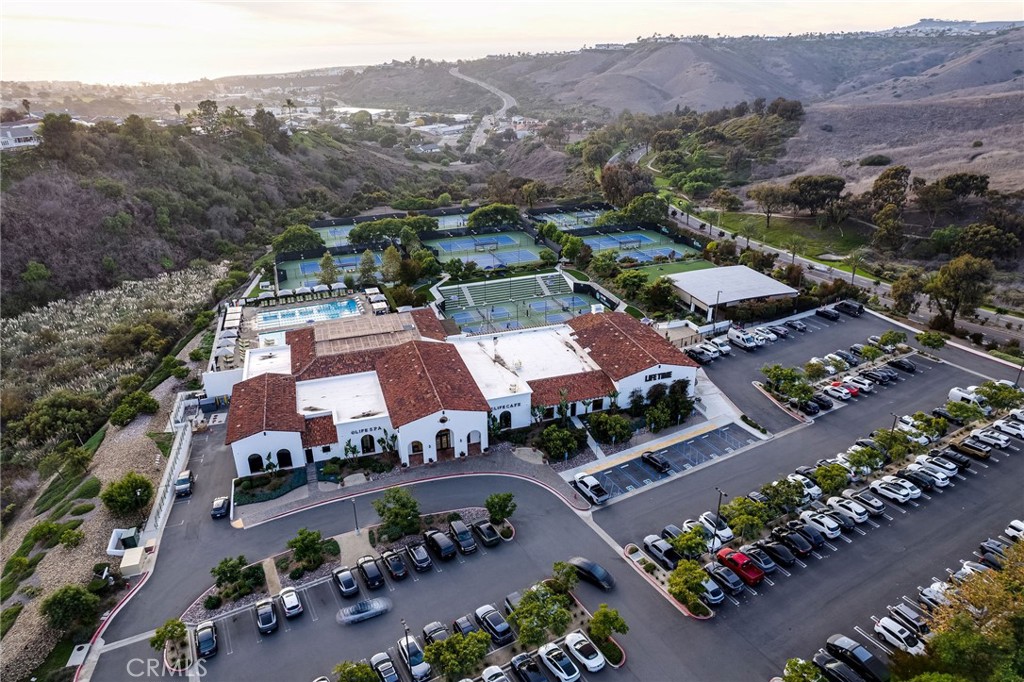 MLS #OC25257211 image #32