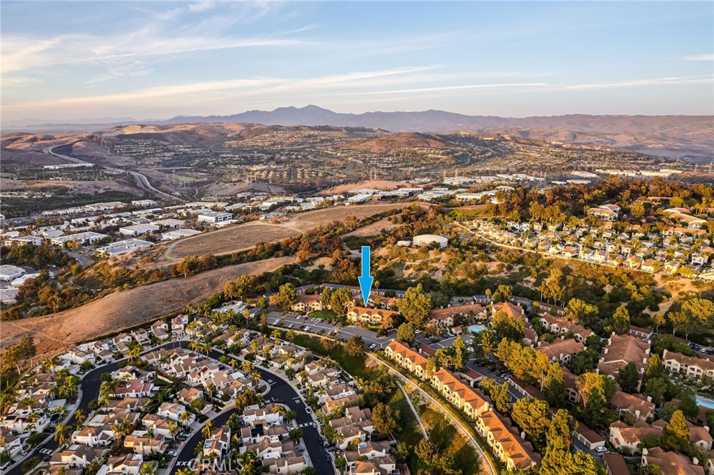 MLS #OC25257211 image #36