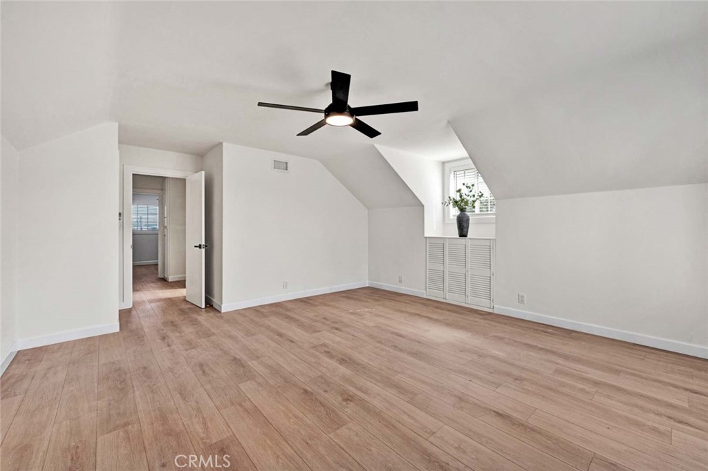 MLS #OC25257217 image #21