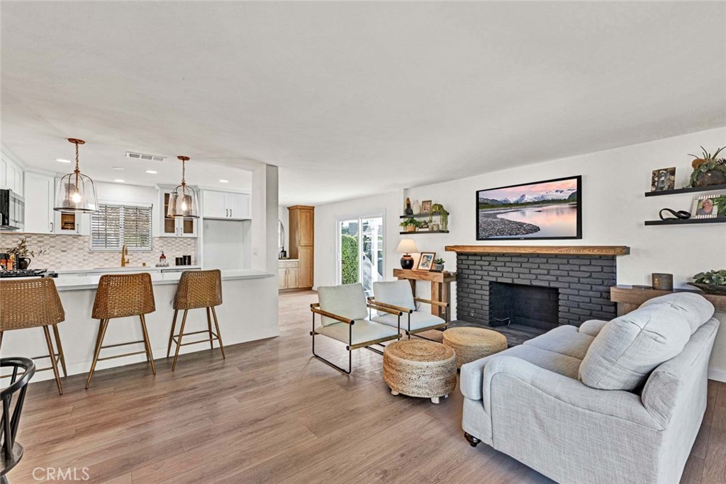 MLS #OC25257217 image #6