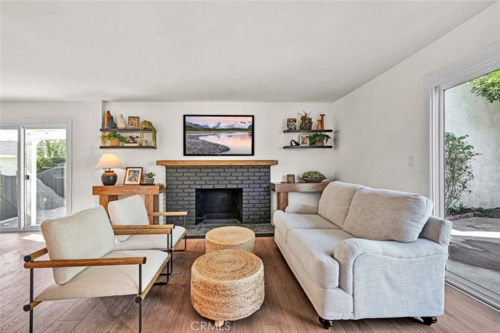 MLS #OC25257217 image #7