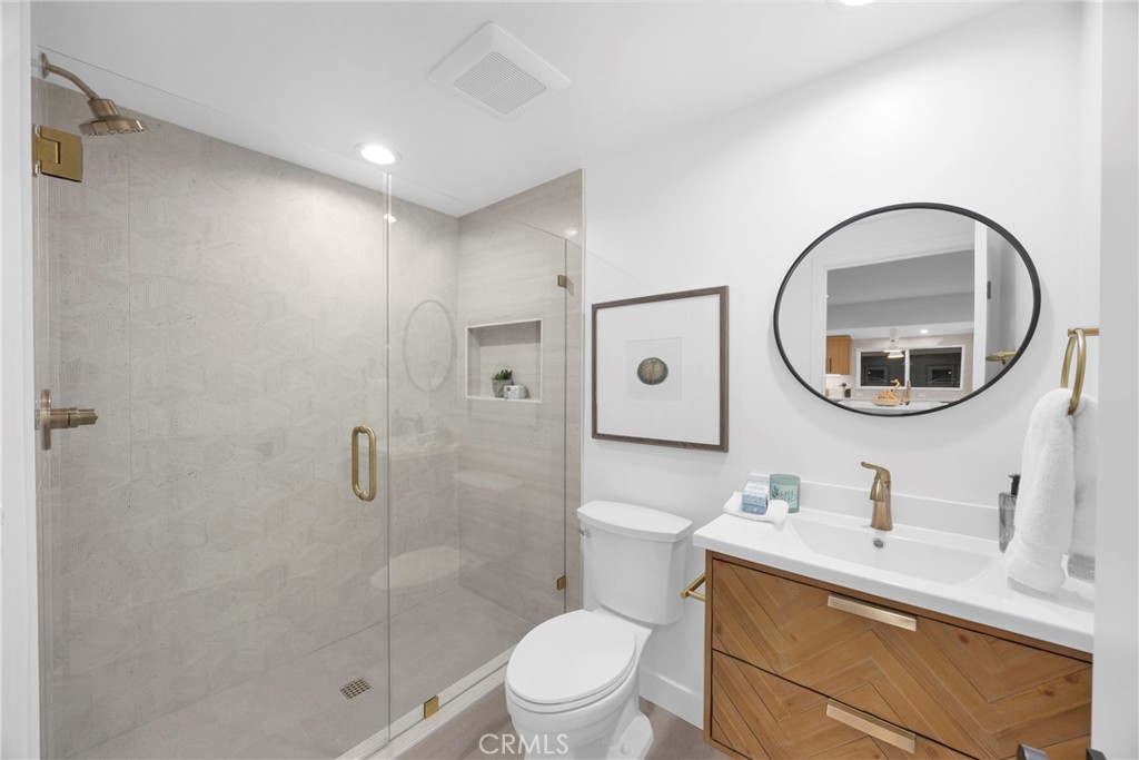 MLS #OC25257238 image #13