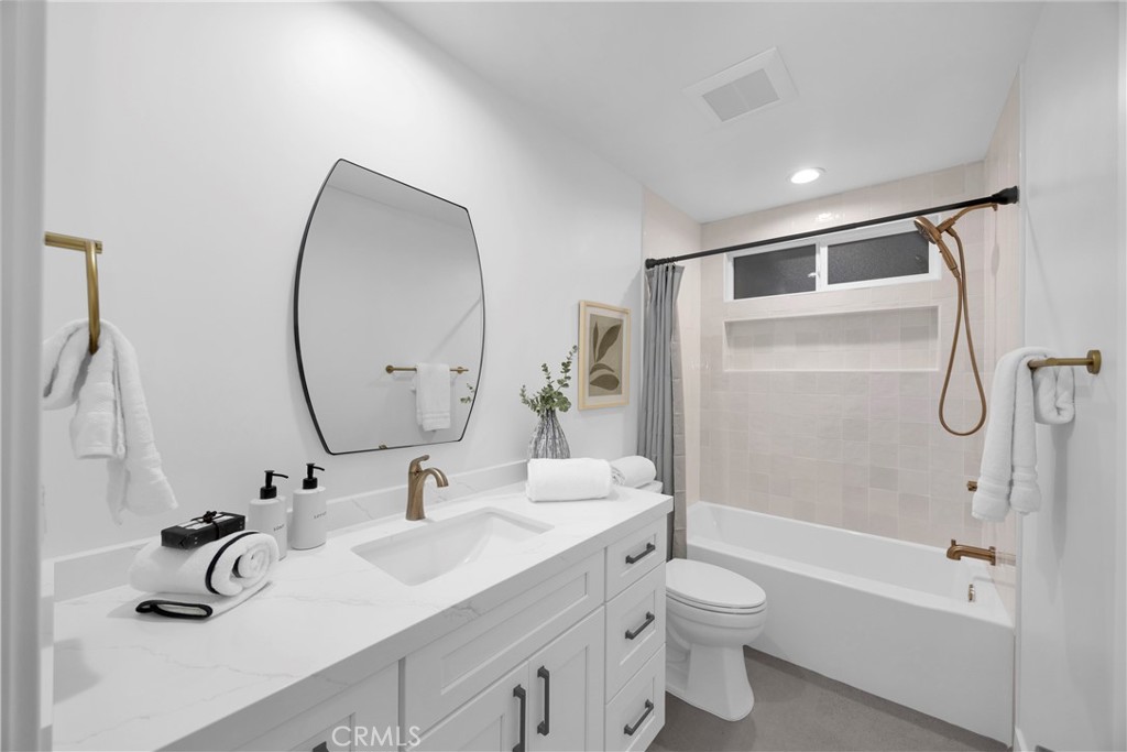 MLS #OC25257238 image #19