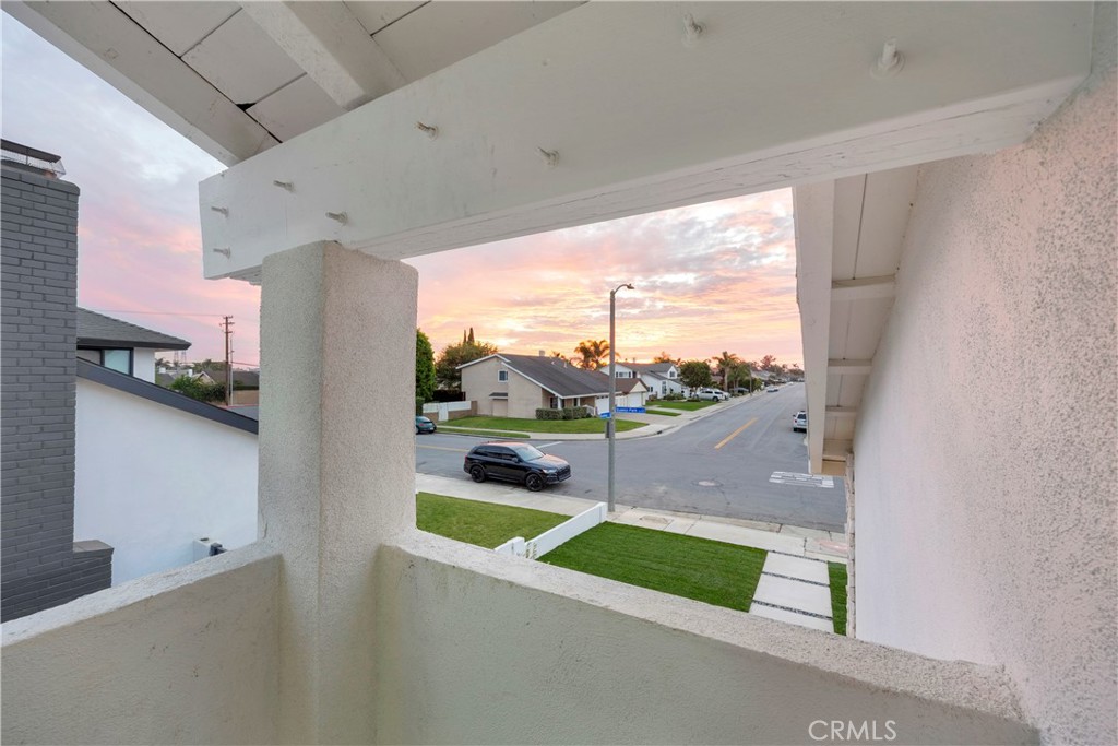 MLS #OC25257238 image #22