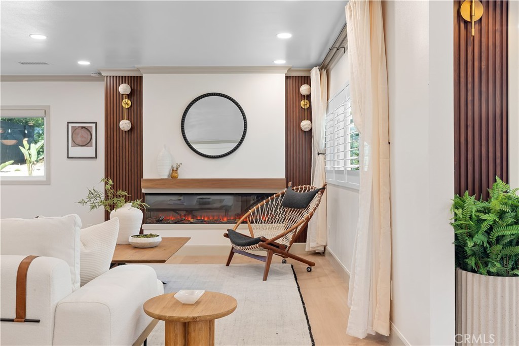 MLS #OC25257282 image #18