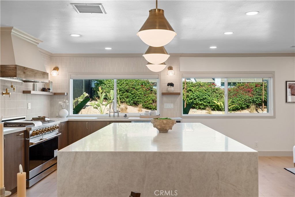 MLS #OC25257282 image #22