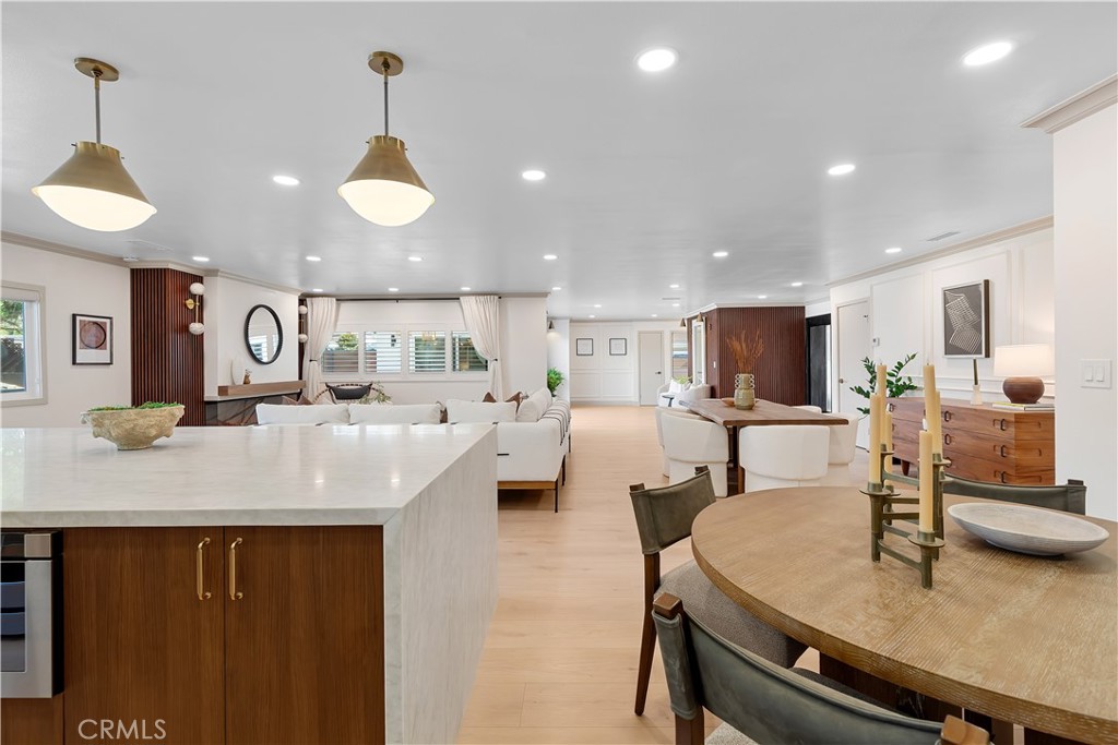 MLS #OC25257282 image #33