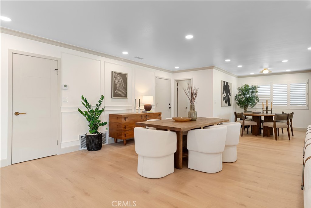 MLS #OC25257282 image #37