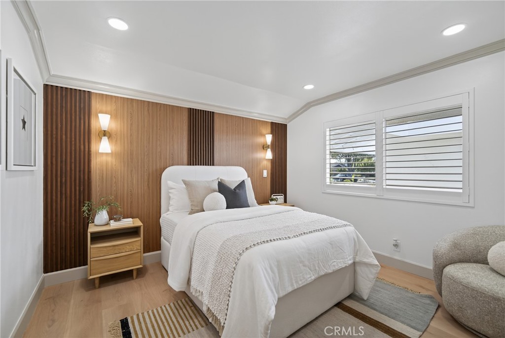 MLS #OC25257282 image #43